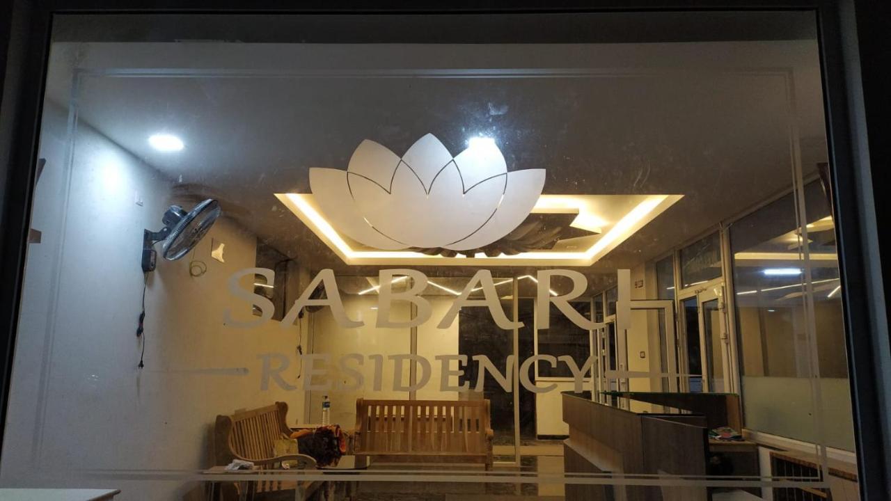 Sabari Residency Hotel Vālpārai Buitenkant foto